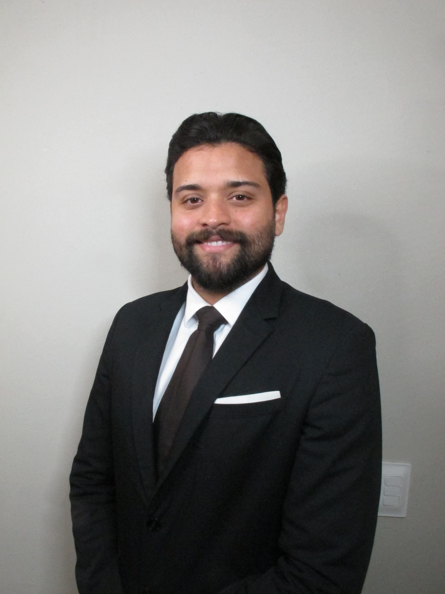 Ariel de Moura — Estagiário